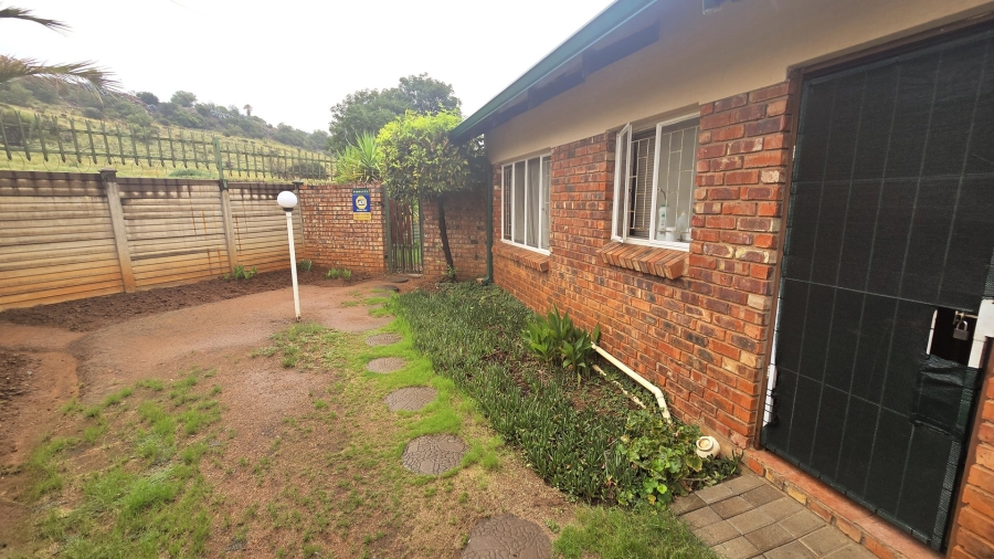 2 Bedroom Property for Sale in Uitsig Free State